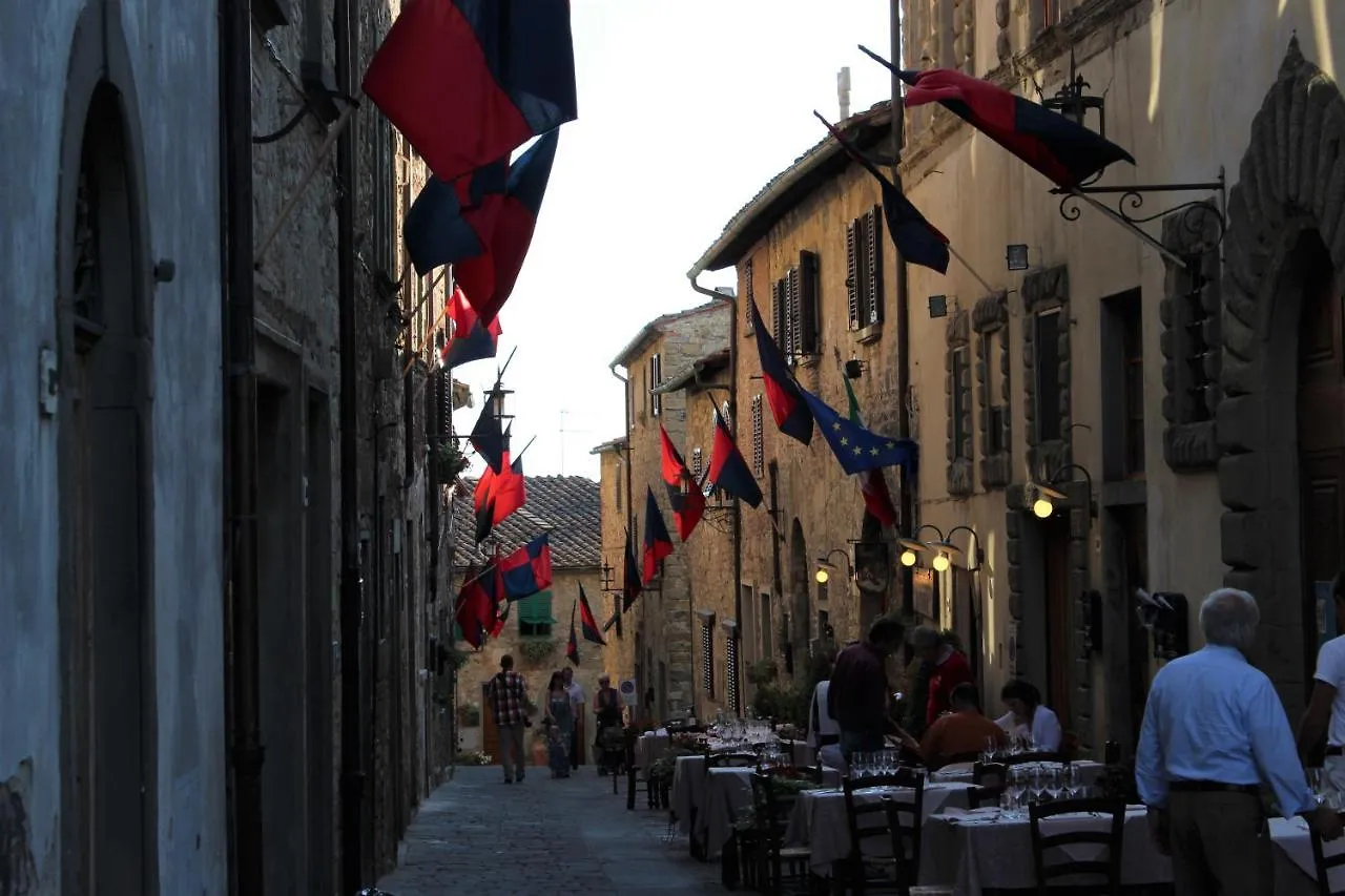 לינה וארוחת בוקר San Donato in Poggio Le Terrazze Del Chianti B&B Residenza D'Epoca E Di Charme