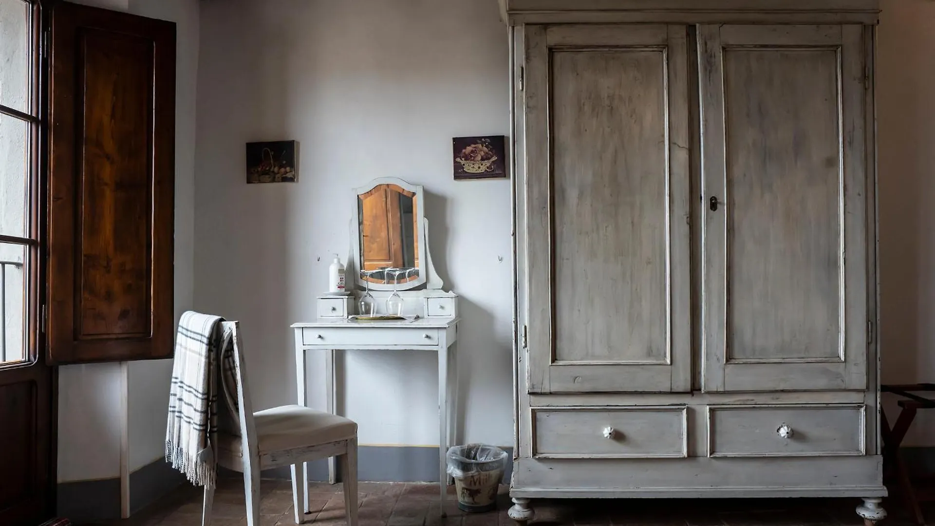 Le Terrazze Del Chianti B&B Residenza D'Epoca E Di Charme San Donato in Poggio Italy
